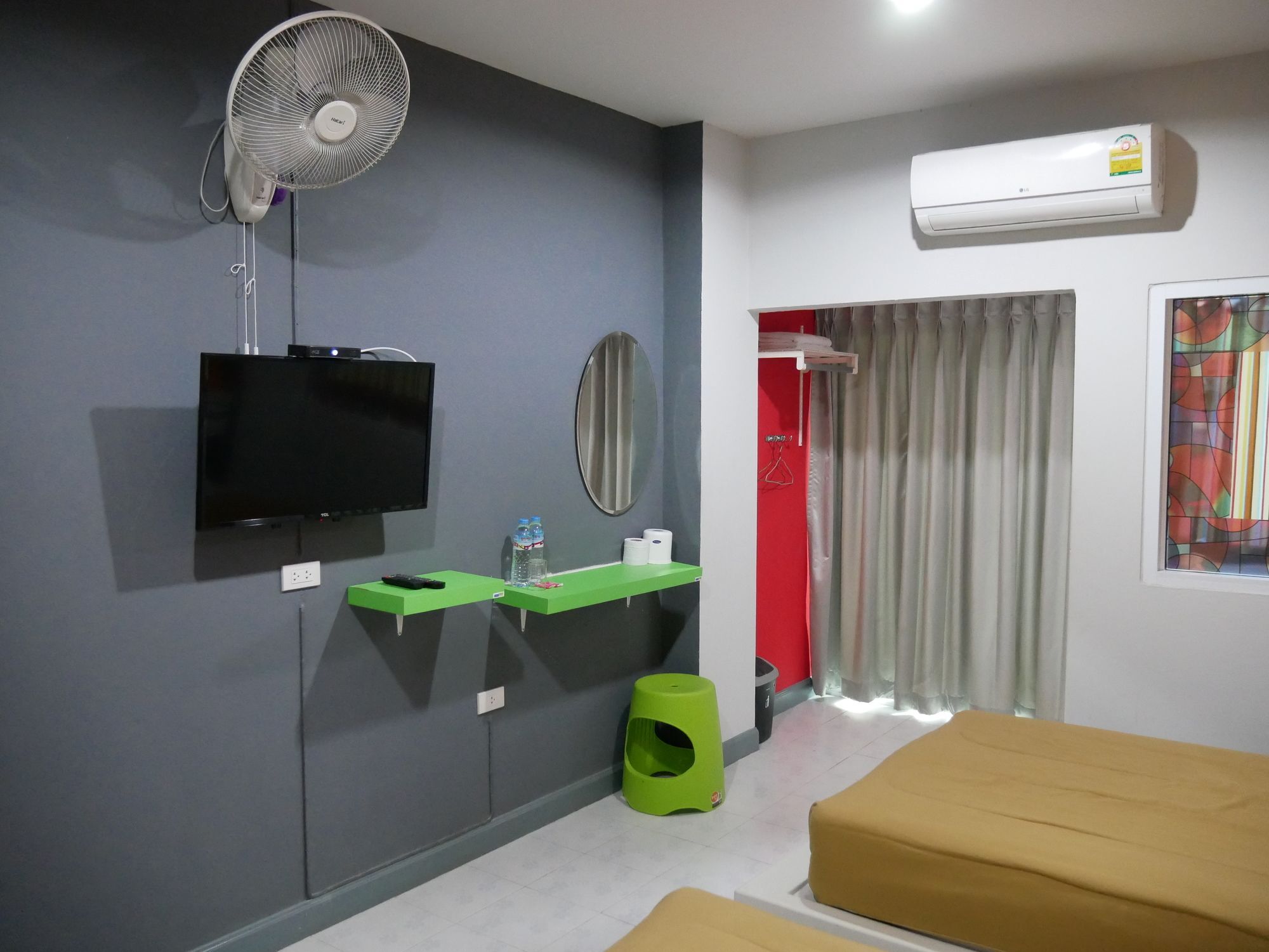 Pk Hotel Buriram Extérieur photo